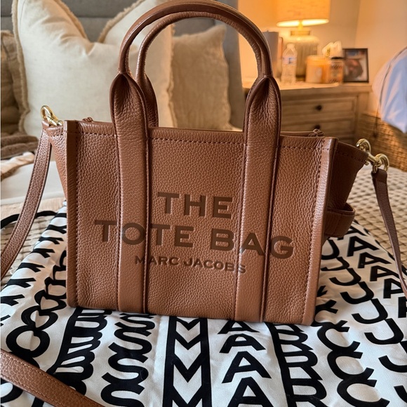 Marc Jacobs Handbags - Marc Jacobs Argan Oil Small Tote Bag